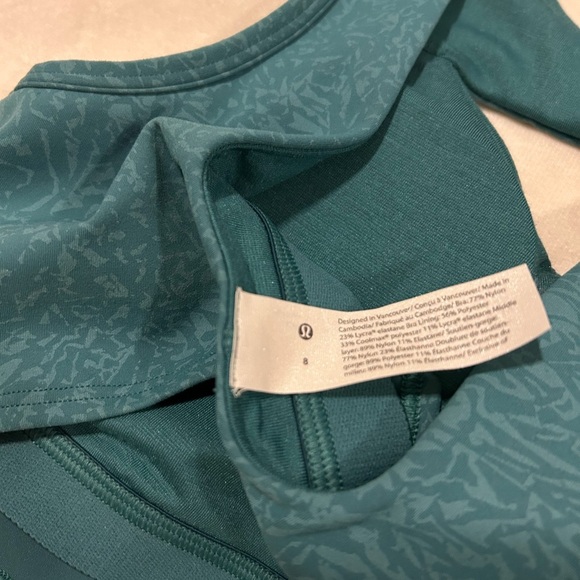 Lululemon Athletica Teal Activewear Top - Picture 4 of 4
